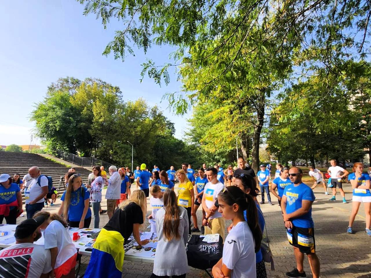 На 24 септември в София се проведе благотворително събитие Vyshyvanka Run Sofia 24.09, организирано от Netpeak България и лично от Генадий Воробьов, Посолството на Украйна в България и Бегач.