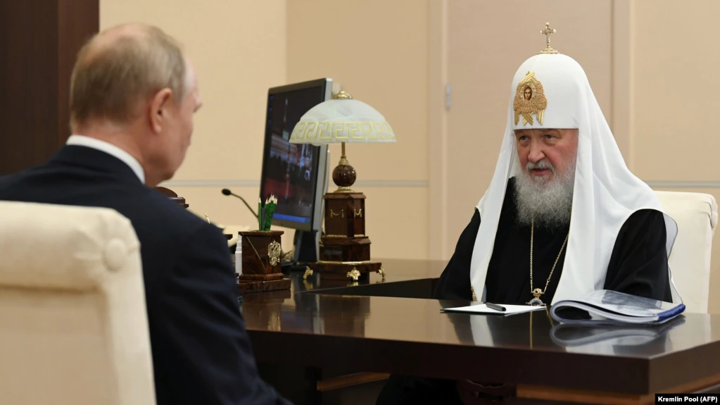Патриарх Кирил замени истинската духовност с „политическа религия“, Говорун