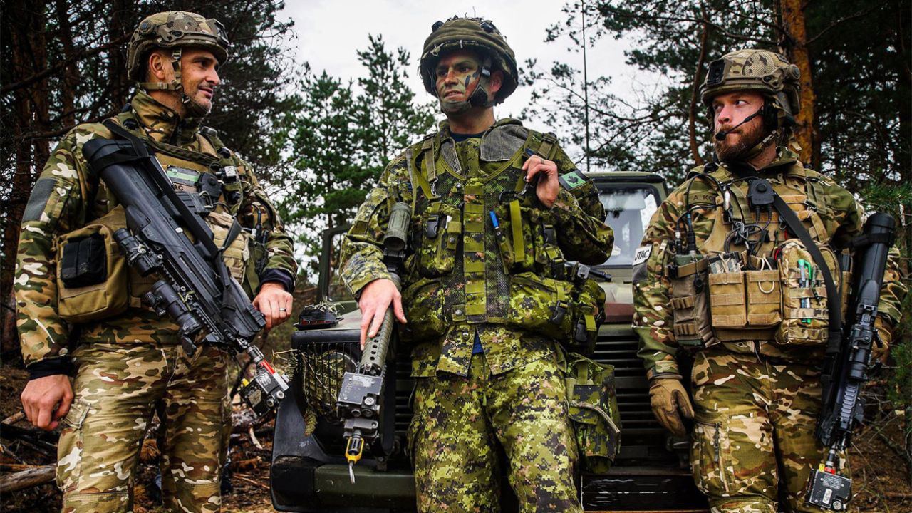 Петата страна от НАТО обяви готовност да изпрати военни в Украйна