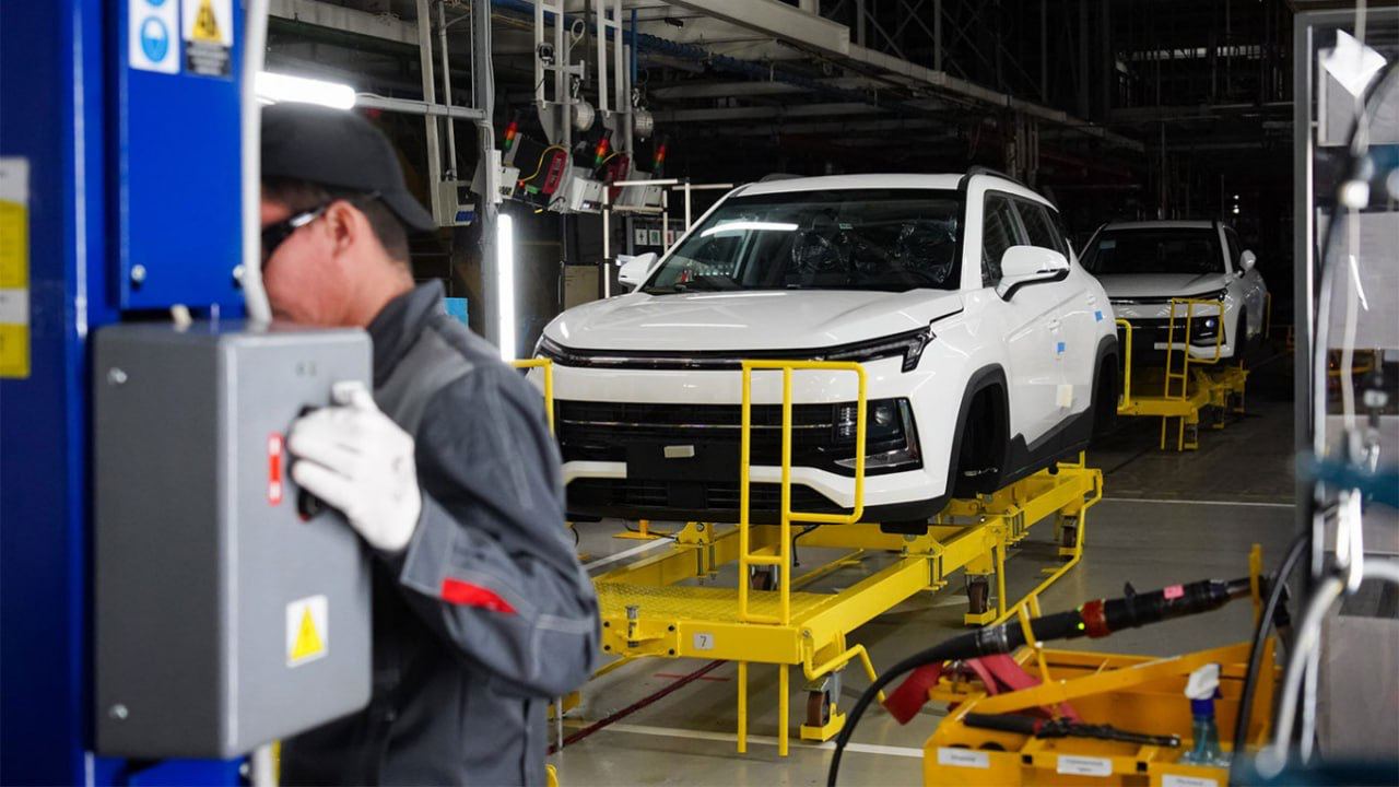 Производството на китайски автомобили под прикритието на “Москвичи” се оказа нерентабилно