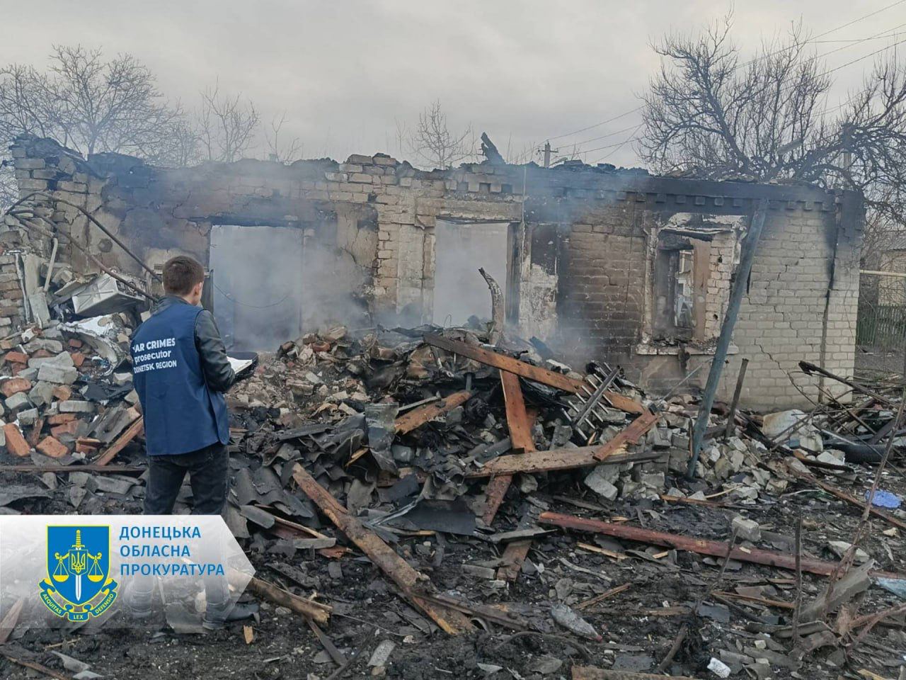 Войските на РФ удариха с ракети Селидове: има ранени, десетки къщи са повредени