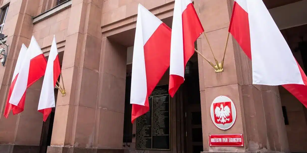 Полша можеше да свалила руска ракета, съобщиха от Министерството на отбраната на страната. Но не я свали.