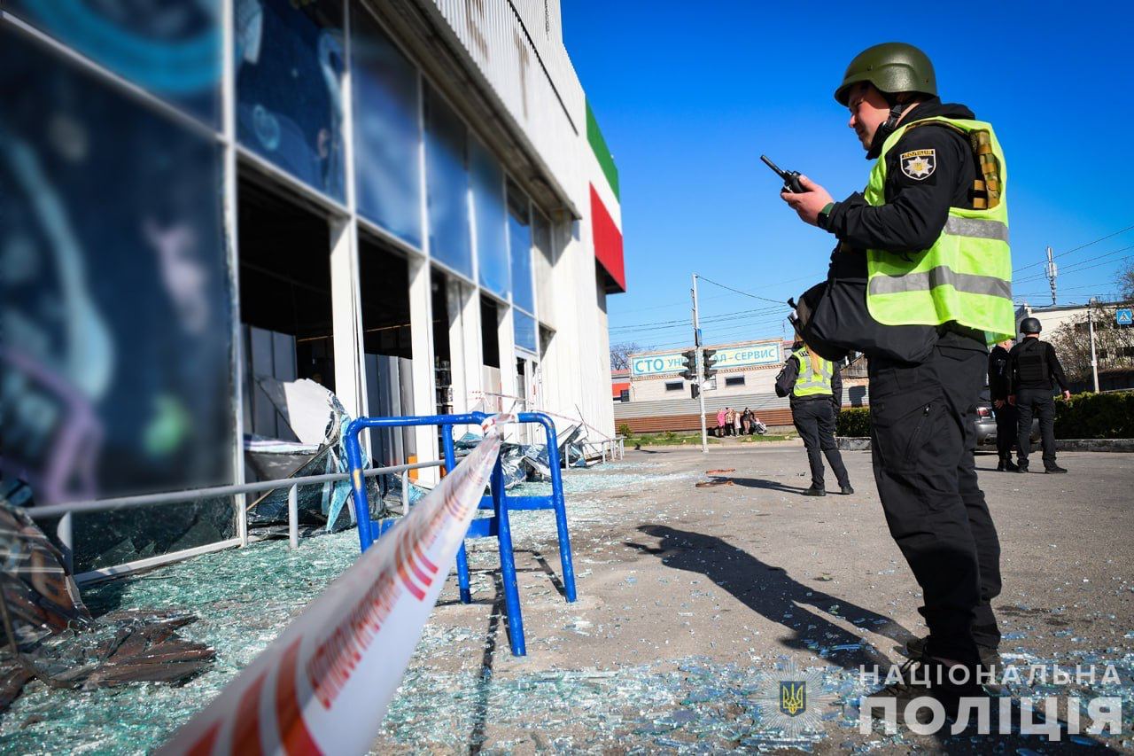 Стана известно за 23-ма ранени граждани на Запорижжя след вчерашния масиран ракетен обстрел на града.