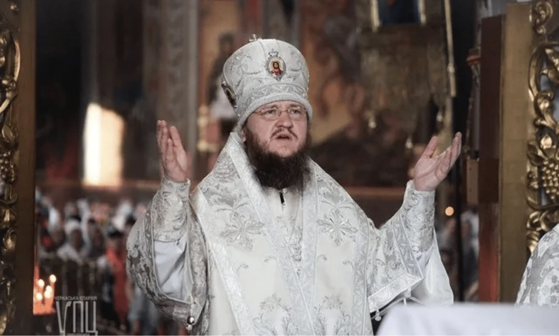 Митрополит Теодосий от УПЦ (МП) разреши да не се молят за Украйна