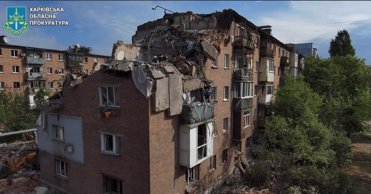 Рашистите изстреляха през нощта пет ракети С-300 по жилищна многоетажна сграда в Харков — 3-ма убити и 23-ма ранени