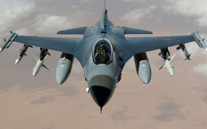 Франция ще обучи 26 украински военни пилоти за F-16 за две години, – Le Monde