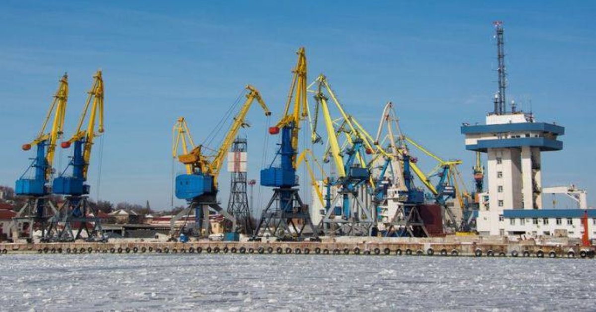 Окупаторите изнесоха повече от 165 тона товари от пристанище Мариупол