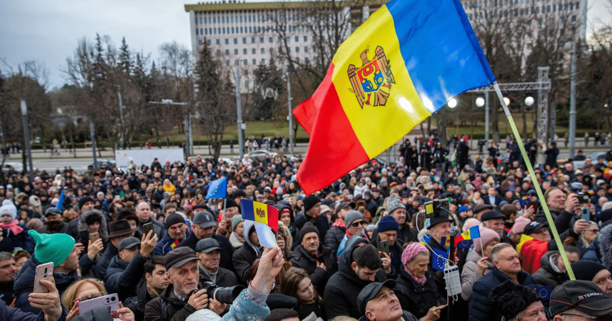 Молдовските власти съобщиха, че са разкрили руска операция за подкупване на повече от 130 000 молдовски граждани с цел да се повлияе на гласовете на избирателите и да се попречи на страната да се присъедини към Европейския съюз