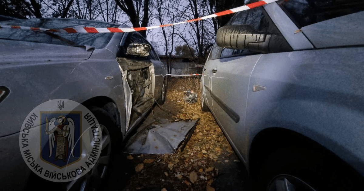 В резултат на атака с „шахеди“ в Святошинския район на Киив горя многоетажна сграда