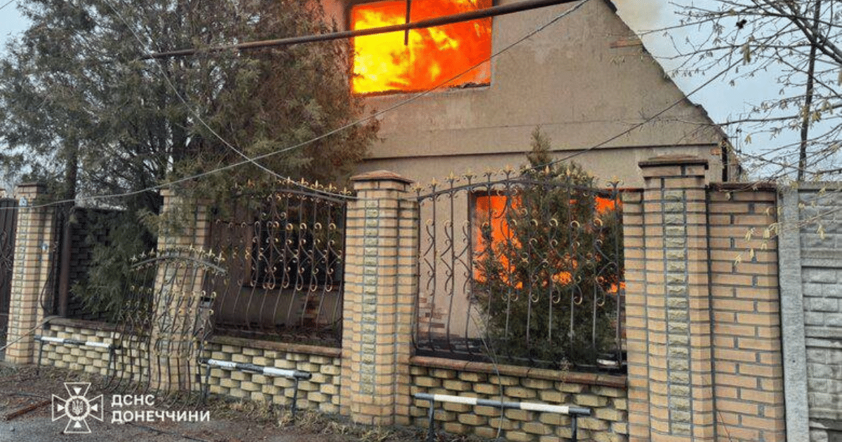 Спасителите попаднаха под повторен обстрел в Покровск