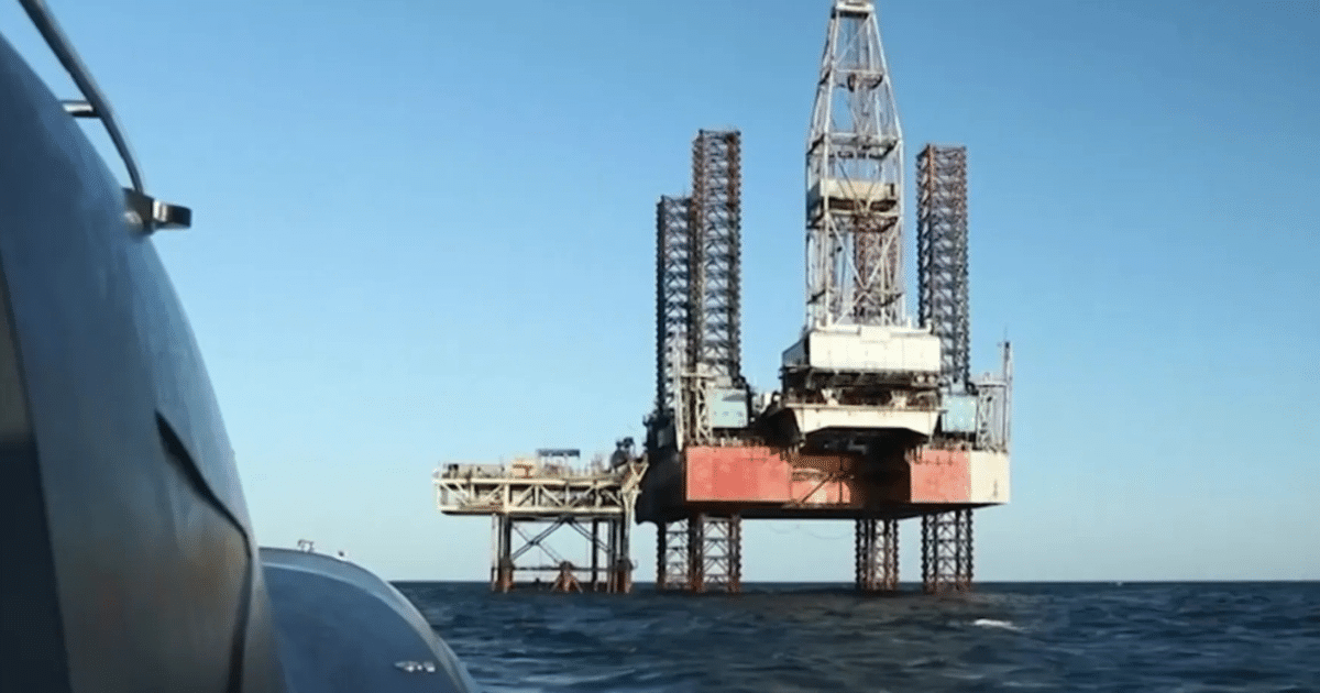 СБУ унищожи руска радарна станция и складове на газови платформи в Черно море