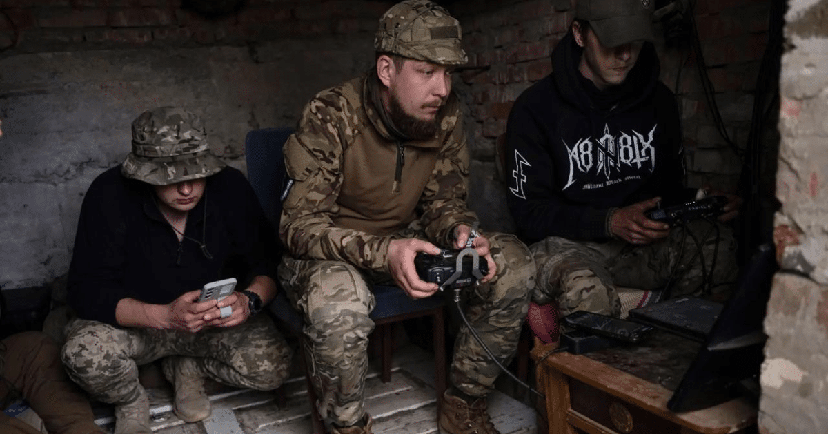 Геймъри от САЩ и Европа се включват в отбраната на Украйна като оператори на FPV-дронове