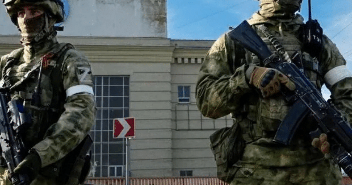 Русия промива съзнанието на деца в окупирана Херсонска област: обучение с оръжие, насърчаване на многодетност и насилствена русификация