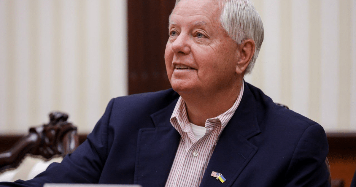 Тръмп променя правилата на санкционната игра: мита върху купувачите на руски петрол