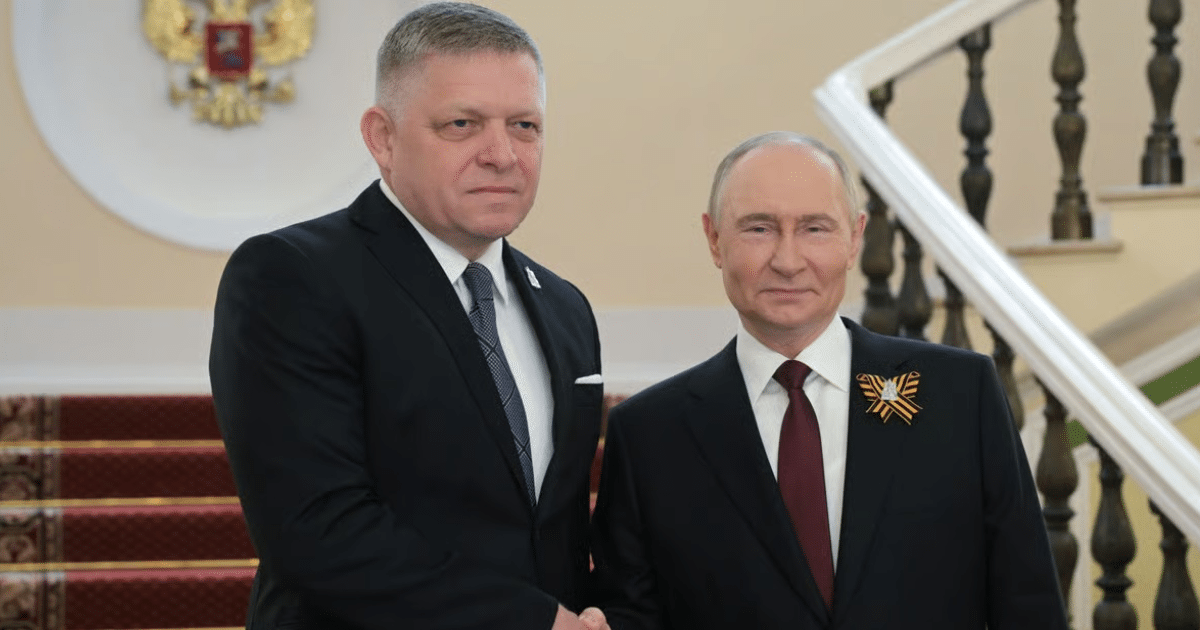 Словашкият премиер Роберт Фицо блокира 18-ия пакет санкции на ЕС срещу Русия, настоявайки за зачитане на интересите на Словакия