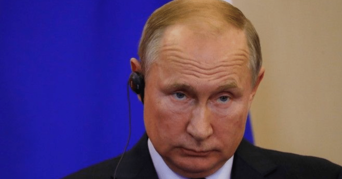 Нова книга разкрива: Владимир Путин не познава или крие истината за смъртта на собствените си родители