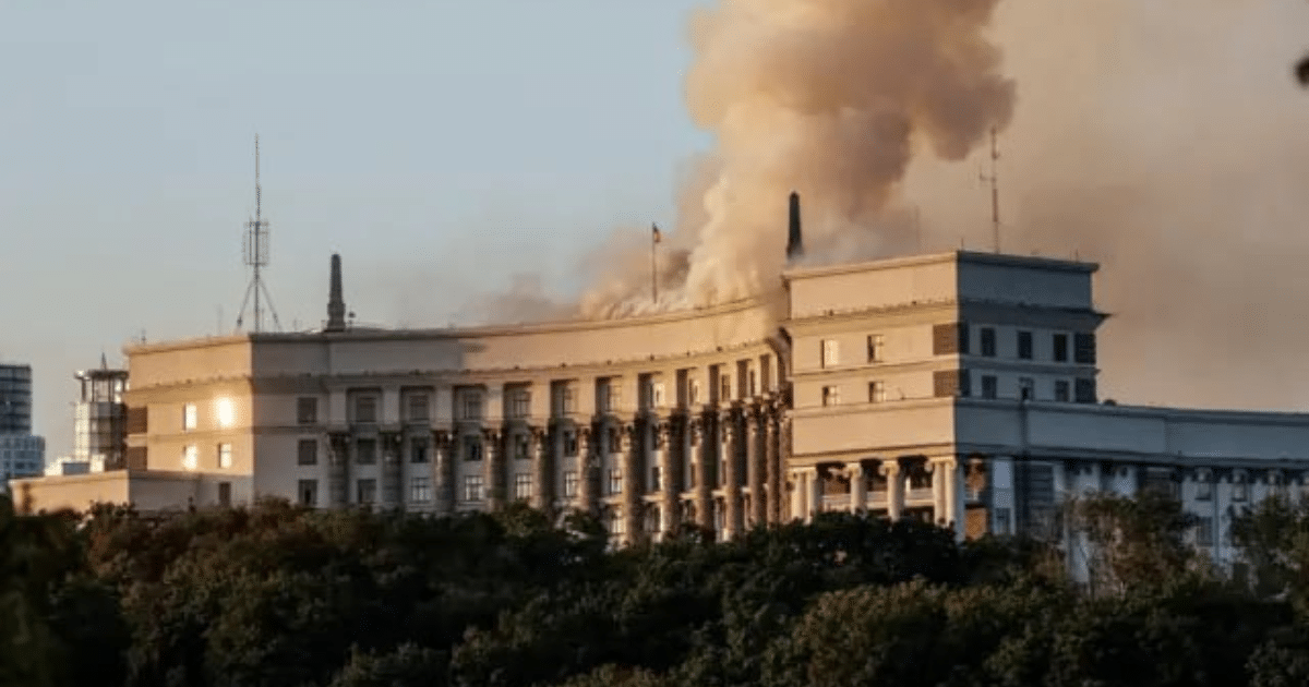 Русия удари правителствена сграда в Киив, Кадиров настоява Украйна да стане „регион“, Симонян съобщава за заболяване – обзор на деня