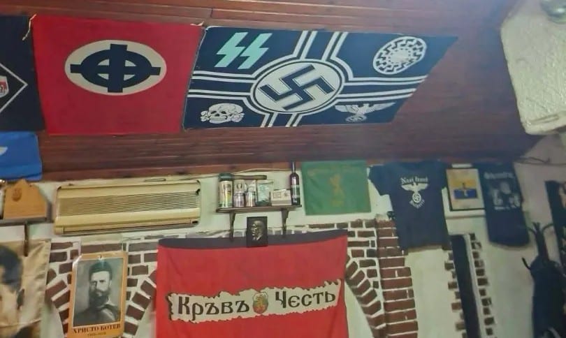 Полиция и ДАНС задържаха 16 души при акция в Пловдив, свързвана с неонацистка група
